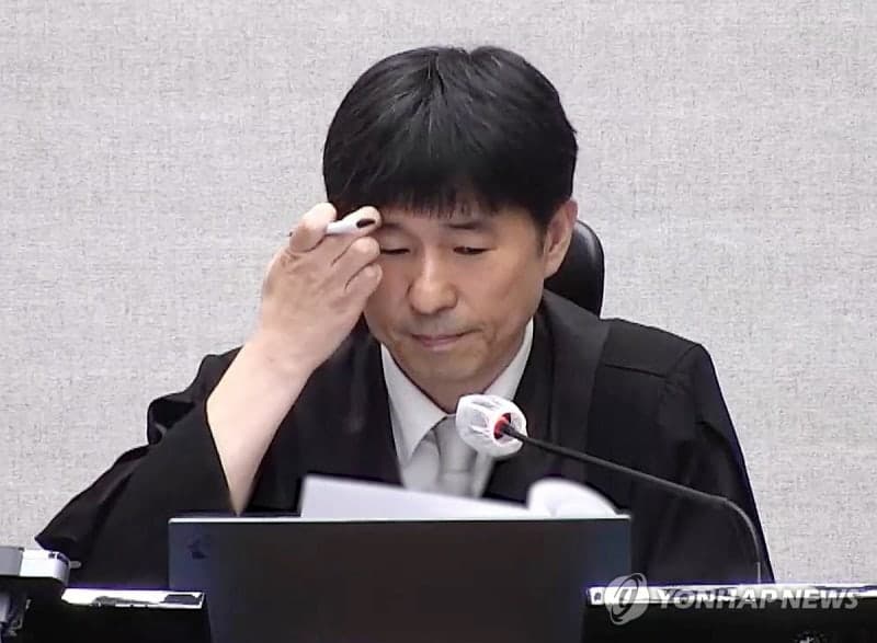 “국회 마비 시도가 내란”… 윤석열 1심 무기징역 선고