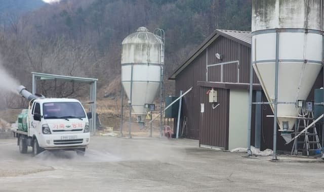 고령군, 돼지열병·조류인플루엔자 확산에 전방위 차단 방역 총력