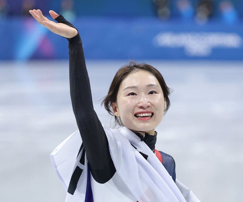 김길리, 쇼트트랙 여자 1,500m 금메달…최민정 '7개' 韓 최다 메달 달성