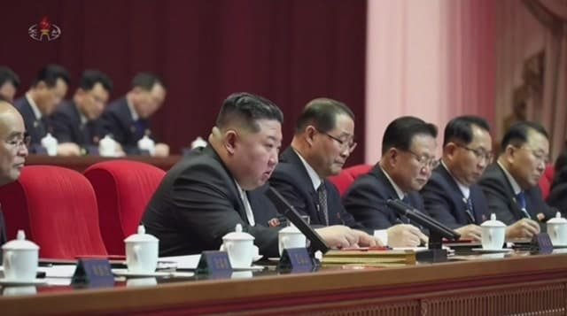 北 9차 당대회 2일차, 5개년 계획 완결 자평