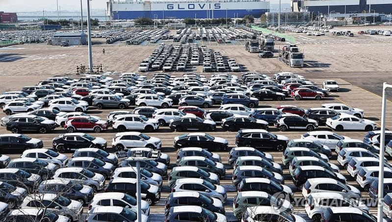 트럼프, 대법원 제동에도 '글로벌 관세' 15% 인상 강행