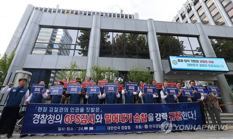 전현무, 순직 경찰관에 "칼빵" 발언 논란…경찰 "공식 사과하라"