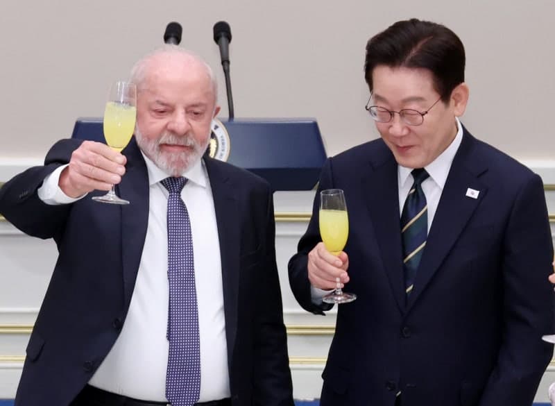 이 대통령 "나의 영원한 동지 룰라 대통령님, 환영합니다"