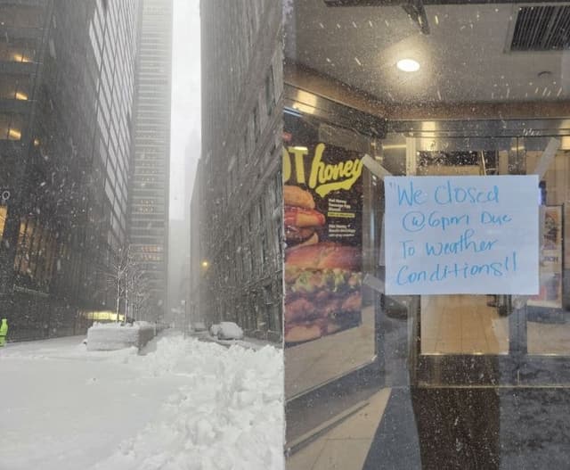 美 뉴욕·보스턴 이틀째 눈폭탄…항공편 대부분 결항, 뉴욕시 '통행금지령'