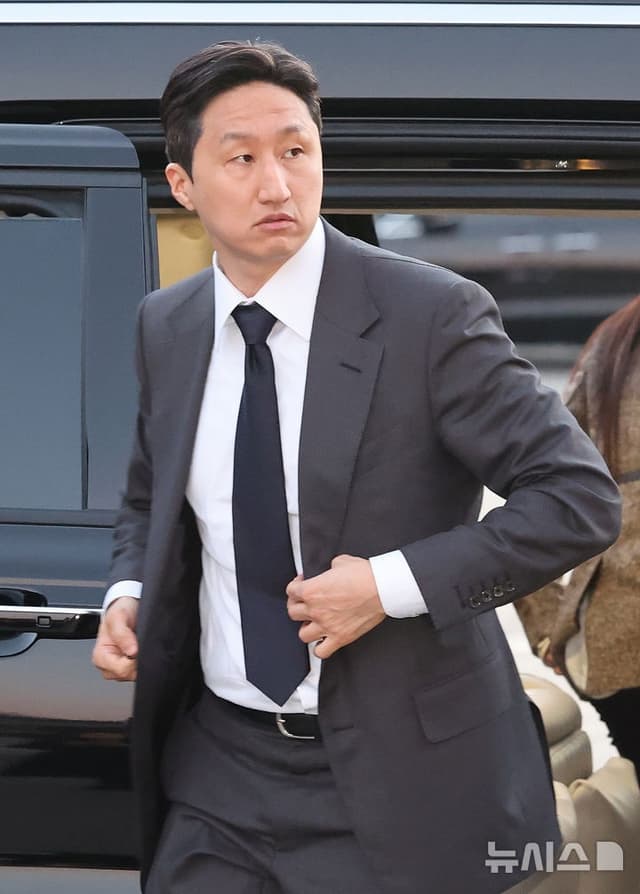 "이어지는 울림" 정주영 25주기 추모음악회…범현대家·재계 총출동, 창업정신 되새긴 밤