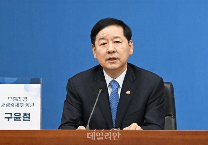 "정부가 사기당했다" 대통령 질타에…공공계약 선금 한도 70%→30~50%로 조인다