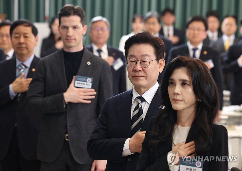 李대통령 "외국인 관광객 80% 서울 집중 한계, 지역관광 대전환 필요…'바가지 요금' 뿌리 뽑아야"