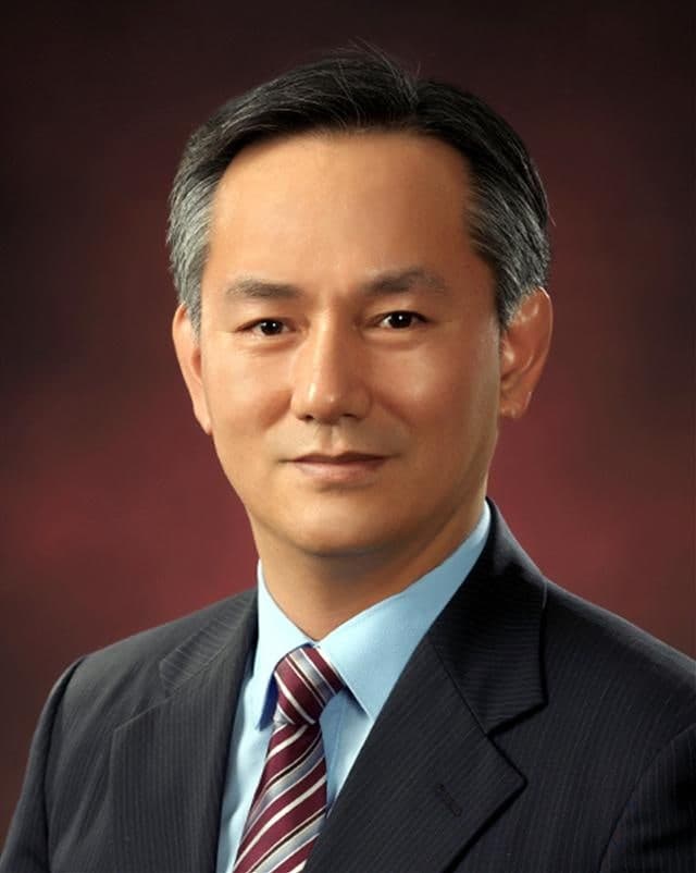 KAI, 신임 사장에 '방사청 개청 멤버' 김종출 전 국장 내정…노조 반발