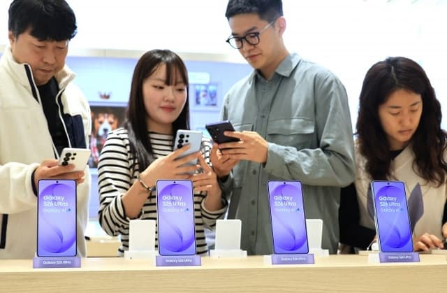 노태문 "갤S26, 전작 성과 넘어설 것… 구글과 AI OS 합작" "모바일 에이전틱AI"의 시작