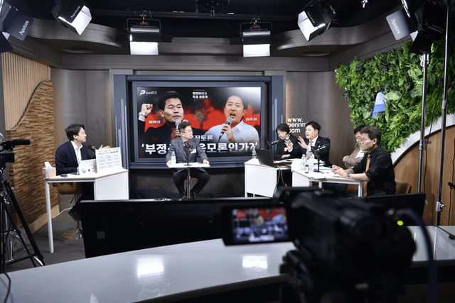 이준석, 전한길과 부정선거 토론…"10표 위한 부정선거?" 반박