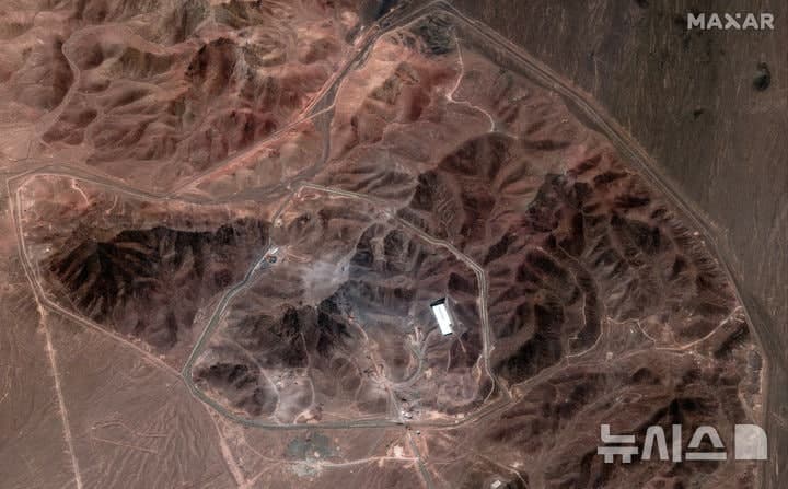 IAEA "이란 핵농축 활동 여부·비축량 확인 불가" "이스파한에 20~60% 농축 우라늄 보관"