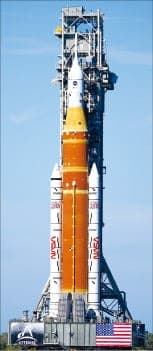 NASA "아르테미스" 계획 전면 수정, 달 착륙 2028년으로 1년 연기
