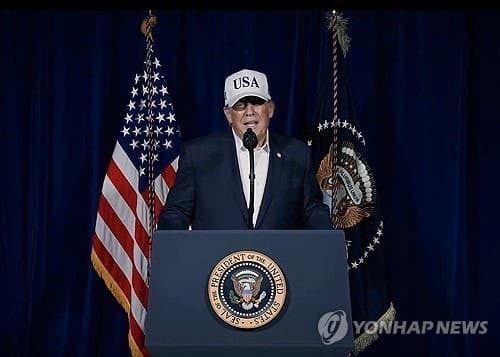 트럼프, 이란 전면 공습 지시…정권교체 촉구