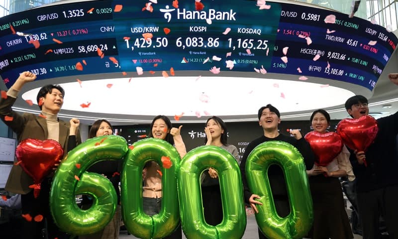 코스피 '육천피' 랠리 속 일평균 거래대금 30조 돌파, 사상 최대