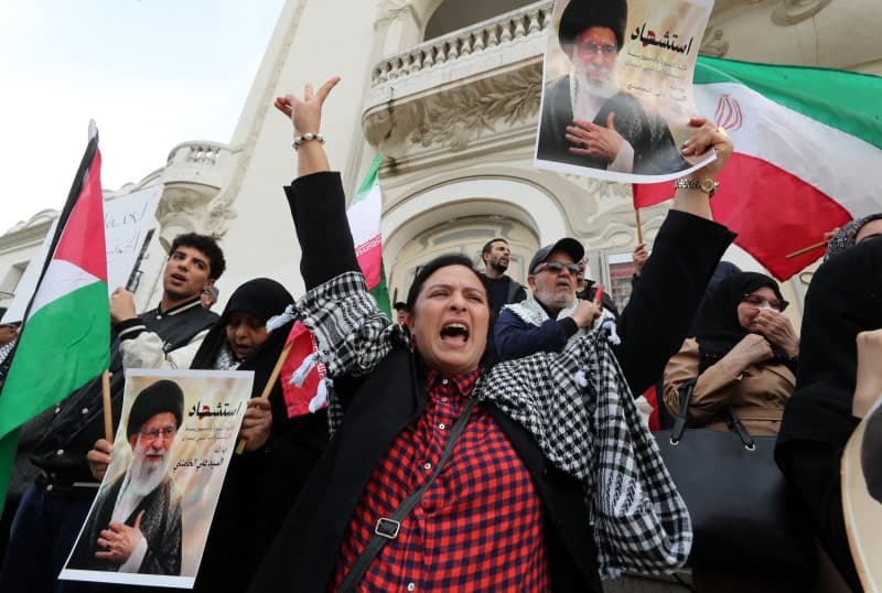 트럼프 "이란 지도부 48명 제거, 함정 9척 격침"…"새 지도부와 대화할 것"