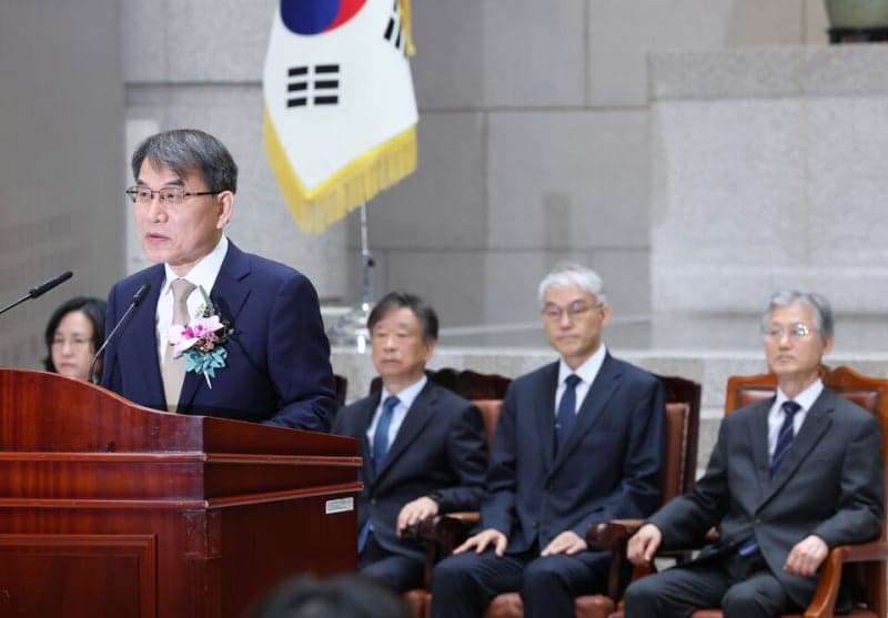 조희대, 사법개혁 3법 '심사숙고'…대법관 제청 '협의'