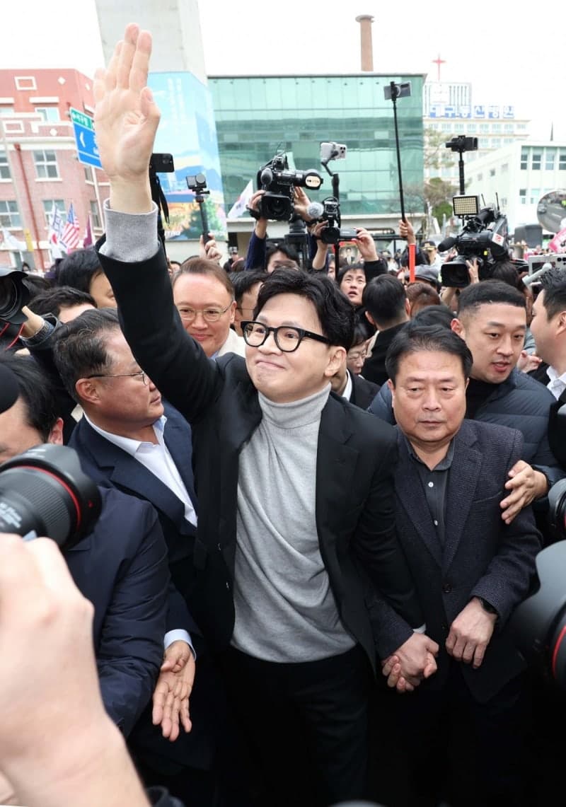 장동혁 "한동훈 돕는 건 해당 행위"…대구 동행 친한계에 경고