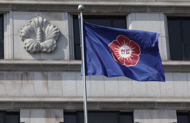 헌재, 재판소원 도입 대비 사전심사 인력 2배로 늘려 “예전부터 준비”