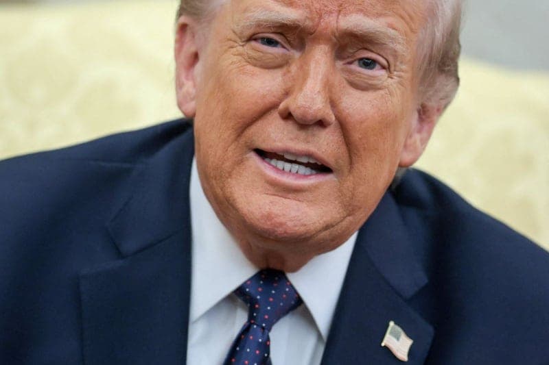 트럼프, 이란 권력 공백에 '온건파 집권' 희망