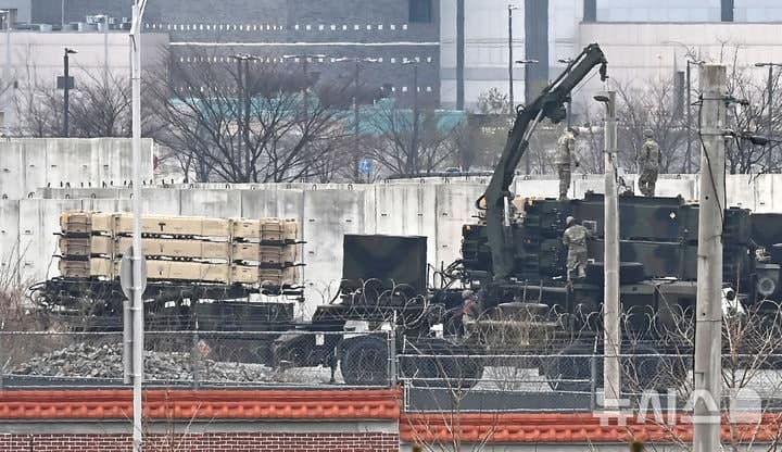 주한미군 패트리엇 오산기지 이동 정황… "중동 차출 준비"