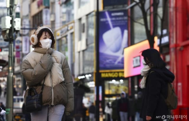 오늘 아침 최저 영하 7도 '꽃샘추위' 계속…낮엔 외출하기 좋아요