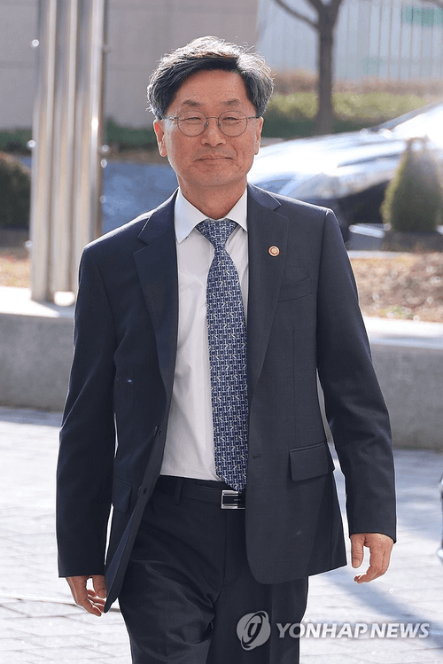 정일연 권익위원장 "김건희 명품백 종결 비상식"…처리 과정 진상조사 지시