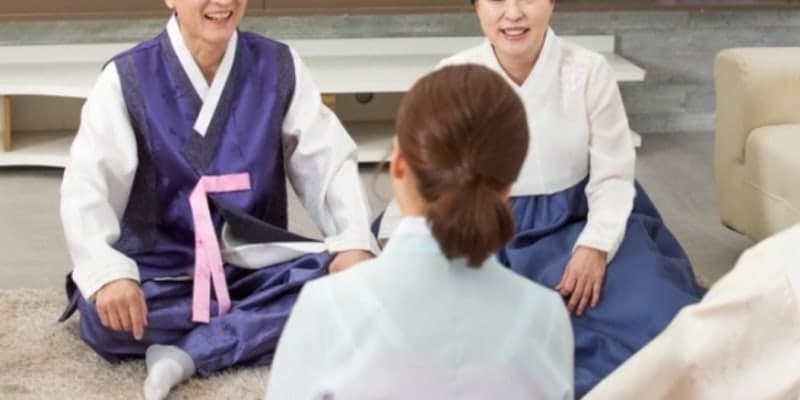 부모 부양은 자식 몫 옛말…"국민 5명 중 1명만 동의"