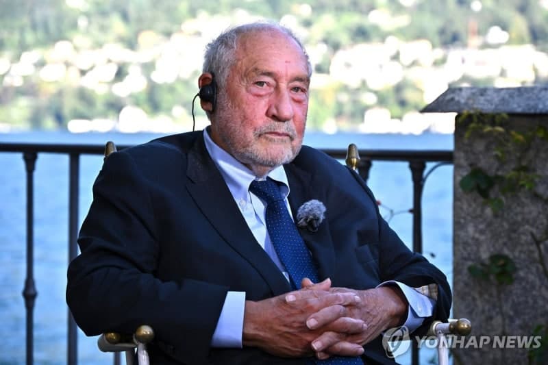 스티글리츠 "현재 AI투자는 '거품'…붕괴하면 거시경제 충격"