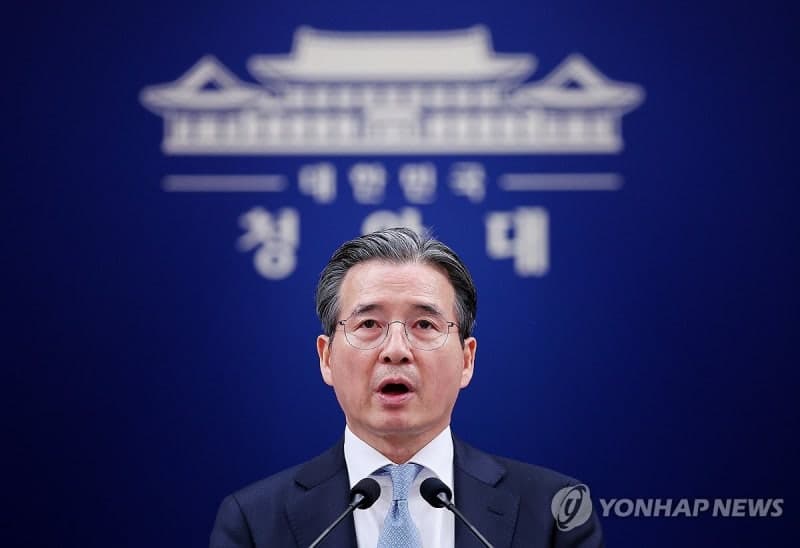 이재명 대통령 "석유 최고가격제 이번 주 시행" 유가 급등 대응