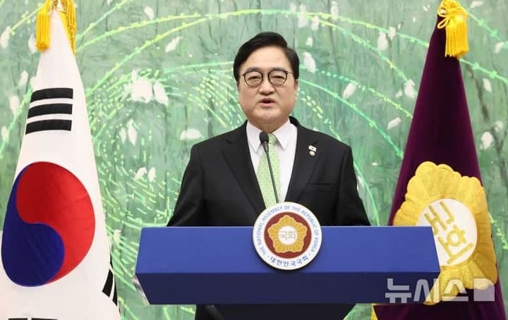 우원식 "지방선거날 개헌 국민투표 제안, 17일까지 개헌특위 구성해야"