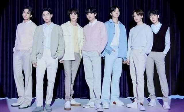 "BTS 광화문 공연 추가 좌석 열린다"...총 2만2천명 규모로 확대, 12일 예매 오픈