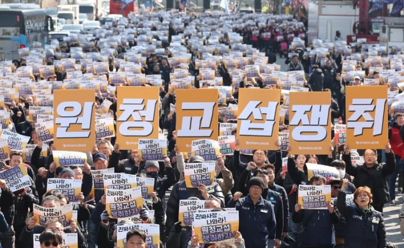 국민의힘 '절윤' 선언, 장동혁 침묵 속 당내 갈등 격화