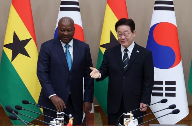 韓-가나, 정상회담 계기 '기후변화 협력 협정' 등 3건 체결…해양범죄 정보 교환