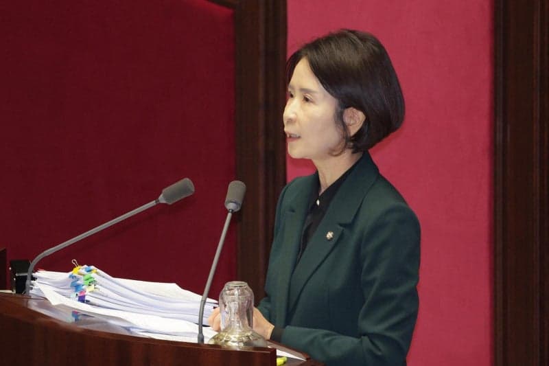 이재명 공소취소 거래설, '국정농단' 파문