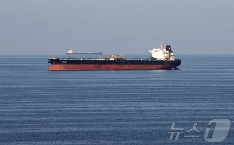 美 에너지장관 "이달 말 호르무즈 선박 호위 가능할 듯"