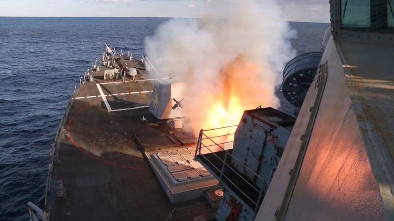 “토마호크 동날 지경”…美, 전쟁 2주만에 수년치 무기 소진 “수지타산 안 맞는 전쟁”