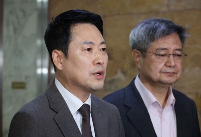 이정현 공관위원장 잠행, 국힘 복귀 촉구