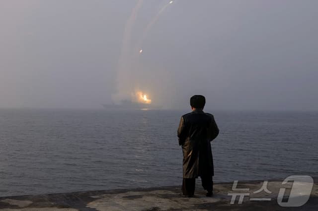 여야, 북한 탄도미사일 발사 "한반도 평화 위협" 한목소리 규탄