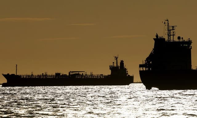 IEA "아시아 긴급 비축유 1억배럴 즉각 방출 시작"