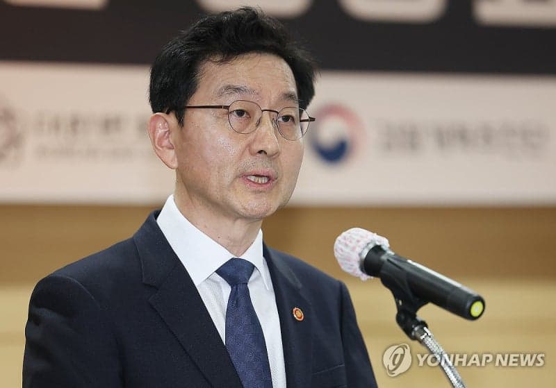 정부 "공직자 과감히 움직이도록"…'적극행정 기본법' 제정 추진