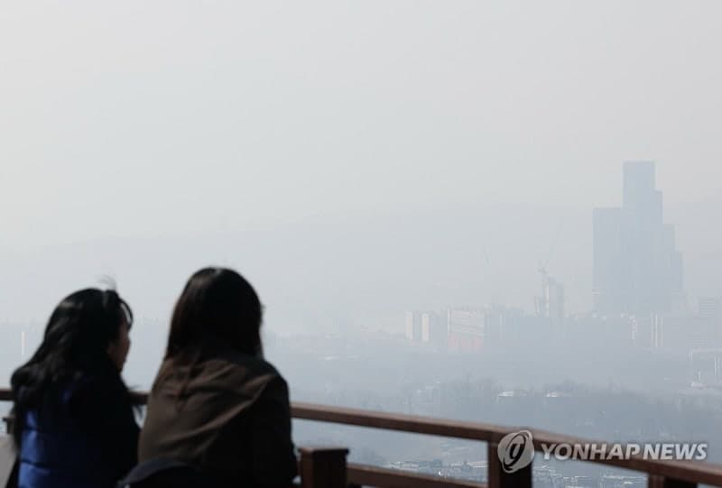 수요일 전국에 오후까지 비…제주도 최대 70mm 이상, 중부 미세먼지 '나쁨' 지속