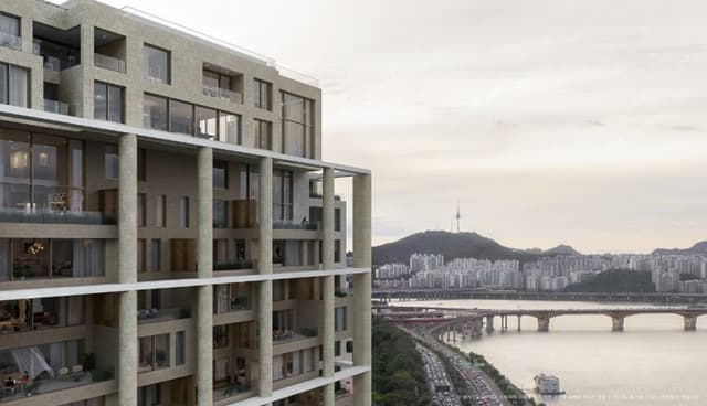 아이유 사는 '에테르노 청담', 공시가 325억으로 2년 연속 전국 최고가 아파트