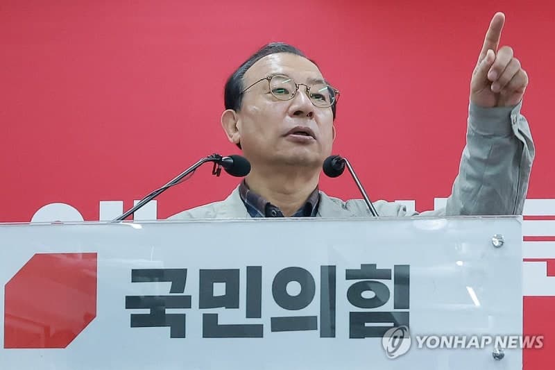 이정현 "꿩 먹고 알 먹고 털까지 가져가나" 대구 중진 저격…주호영 "호남 출신이 대구 만만하게 보나"