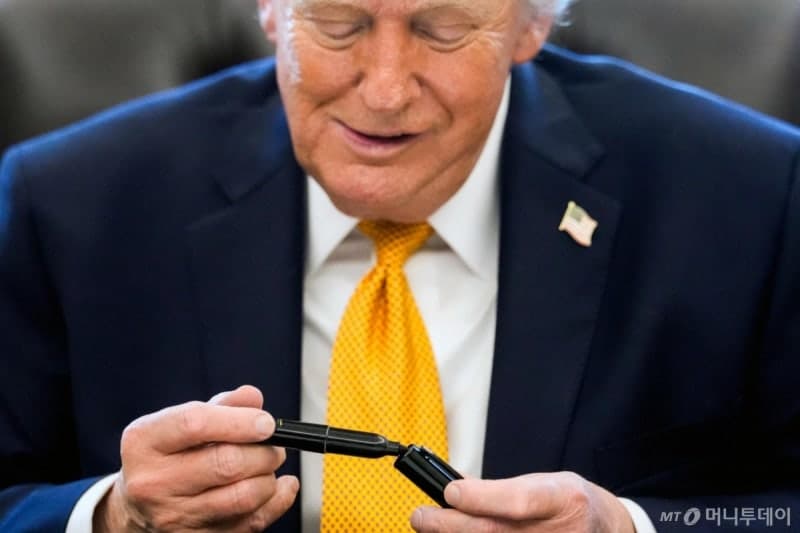 트럼프 "나토 도움 필요 없다…한국·일본도 마찬가지"