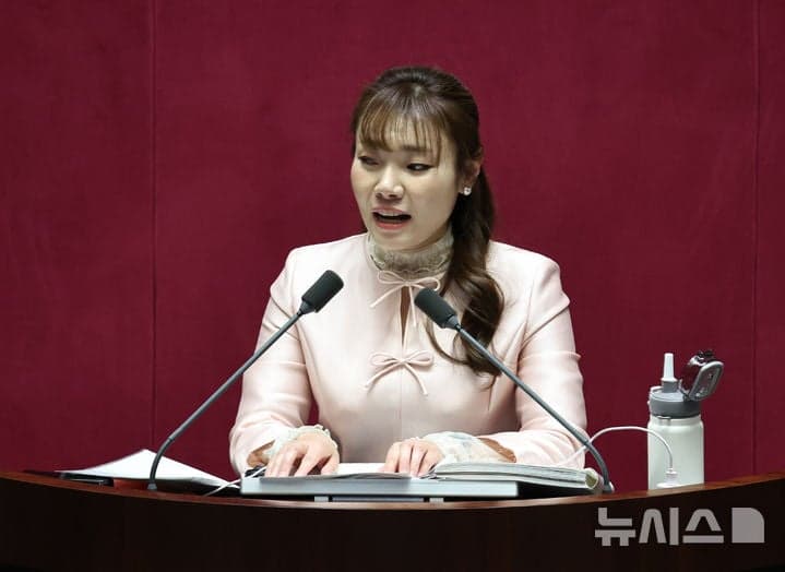 '尹검찰 조작기소' 국정조사 계획서 본회의 상정…국힘 필버 돌입