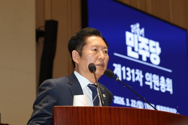 정청래 "후반기 상임위원장 민주당 100%…우리도 미국식으로"