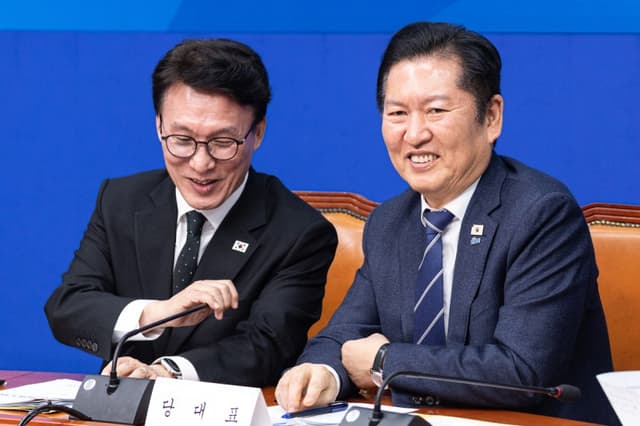 당정청, 25조원 규모 추경 "초과세수 활용해 외환시장 영향 최소화"