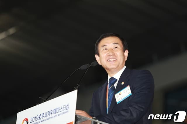 장동혁, 조길형에 충북지사 경선 참여 간곡히 당부했지만 조길형 "불참"