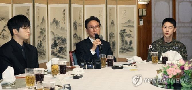 김 총리, 자살예방 '천명지킴 프로젝트' 간담회…"캠페인 넘어 정책 접근 병행"