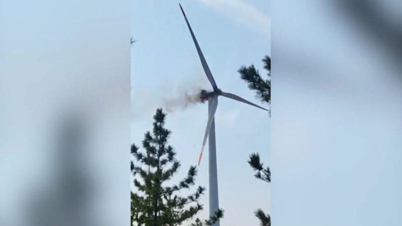 영덕 풍력발전기 화재 3명 사망, 안전 사각지대 논란